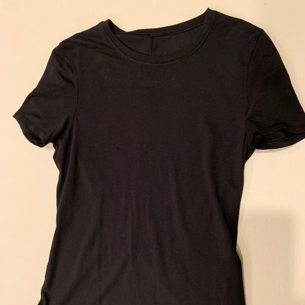 Lululemon short sleeve Pima cotton tee